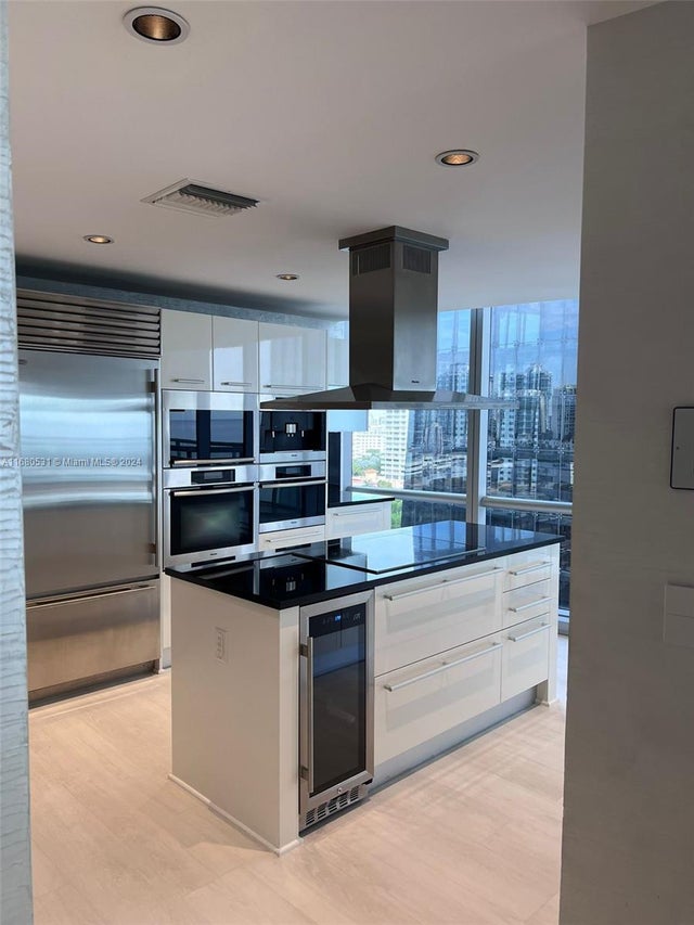 5 of 22 - 17121 Collins Ave 1208, Sunny Isles Beach, FL