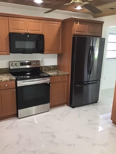 5 of 12 - 20600 Nw 2nd Ct, Miami Gardens, FL