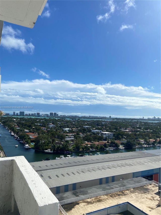 5 of 11 - N/A, North Miami, FL