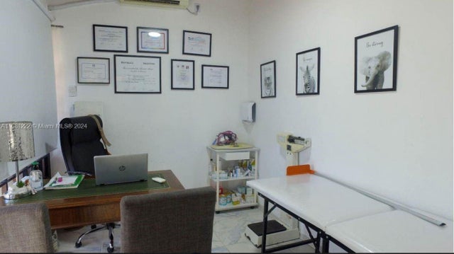 4 of 28 - 963 Urquiza, Buenos Aires, AR