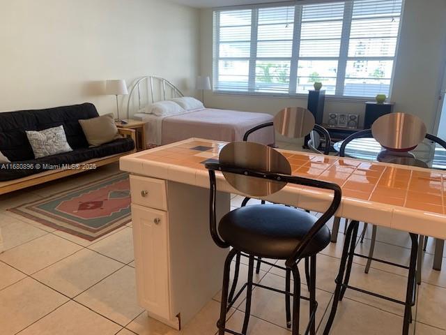 3 of 26 - 100 Lincoln Rd 512, Miami Beach, FL