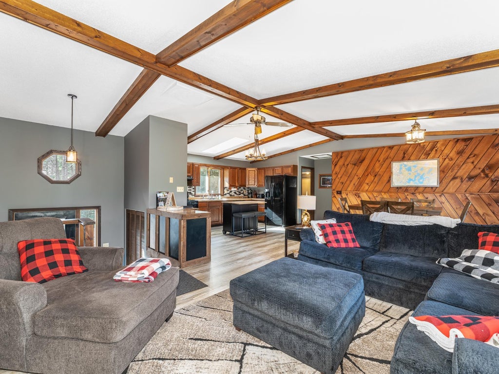 4974 Hwy 70, Eagle River MLS 209600