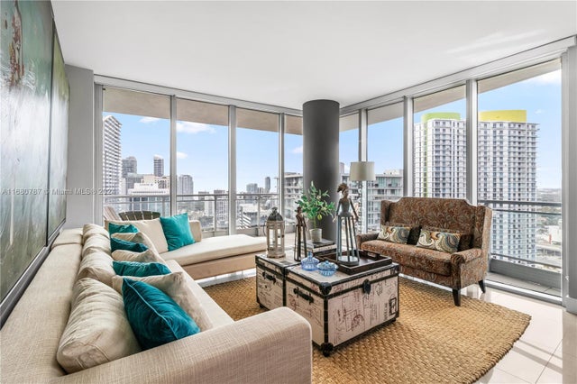 1 of 40 - 92 Sw 3rd St 3505, Miami, FL