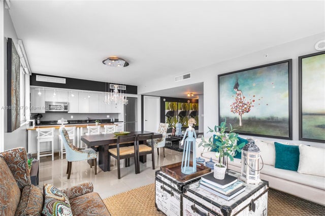 4 of 40 - 92 Sw 3rd St 3505, Miami, FL