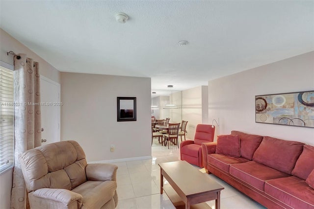 2 of 23 - 17001 Ne 13th Ave 306, Miami, FL
