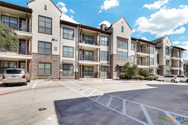 7342 Oak Manor Drive 1204, San Antonio