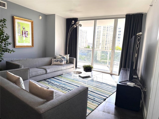 5 of 31 - 1800 S Ocean Dr 508, Hallandale Beach, FL