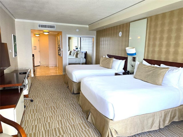 4 of 16 - 18001 Collins Ave 1608, Sunny Isles Beach, FL