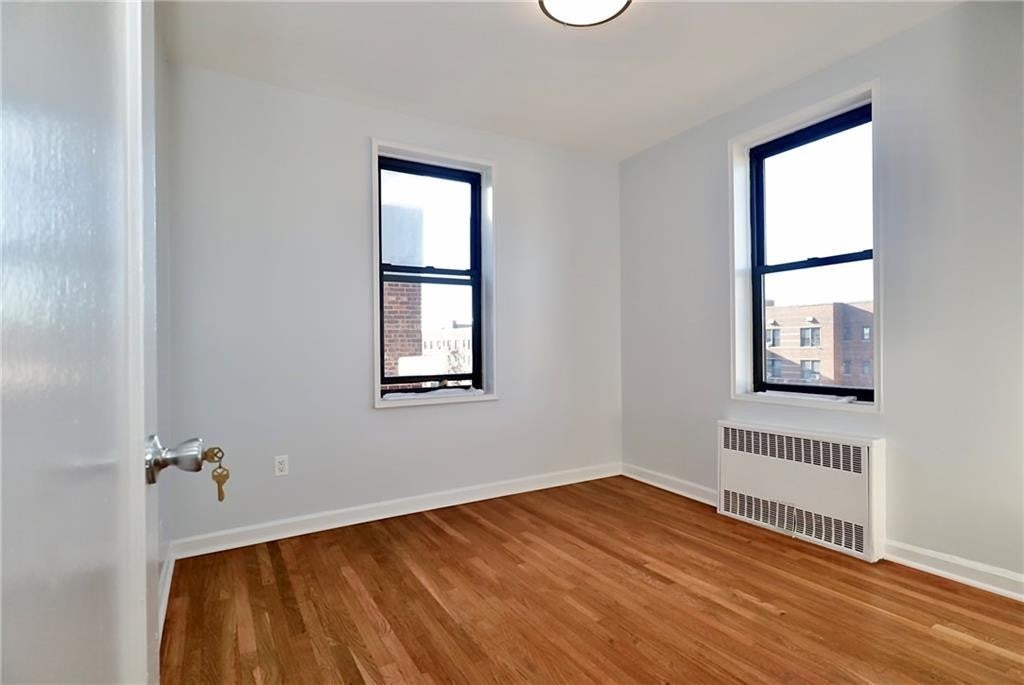 9 of 18 - 3025 Ocean Avenue 6e, Sheepshead Bay, NY