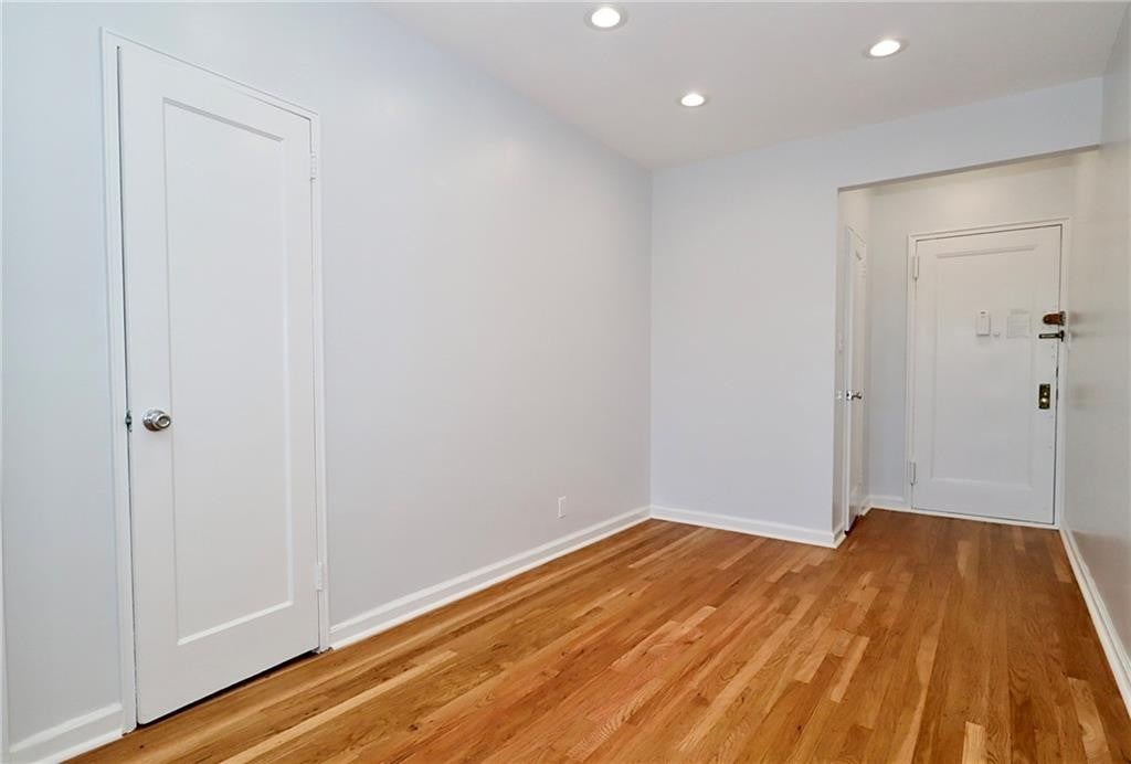 2 of 18 - 3025 Ocean Avenue 6e, Sheepshead Bay, NY
