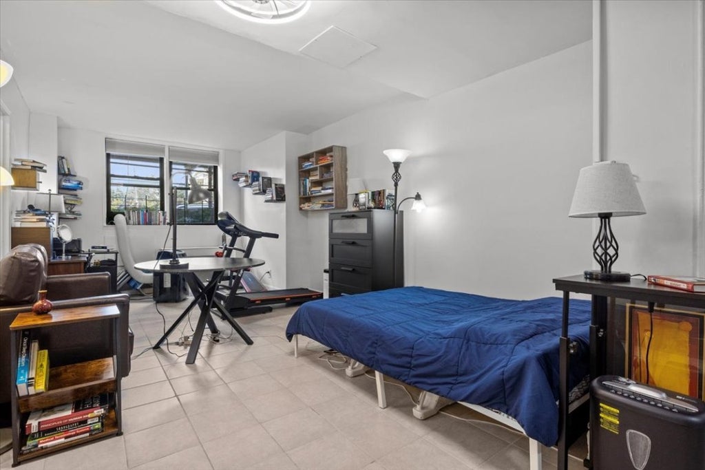5 of 8 - 2330 Voorhies Avenue Lc, Sheepshead Bay, NY