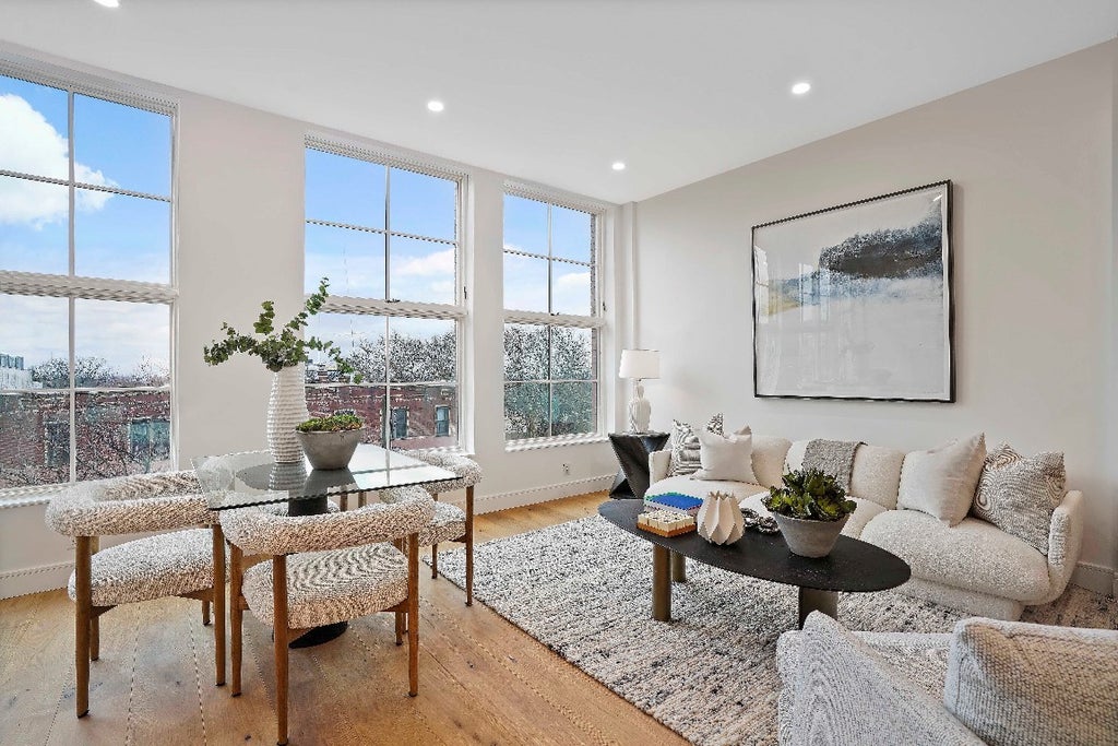 1 of 1 - 1712 10th Avenue 3b, Windsor Terrace, NY