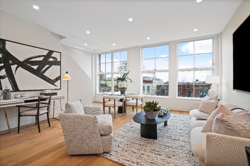 1 of 1 - 1712 10th Avenue 3c, Windsor Terrace, NY