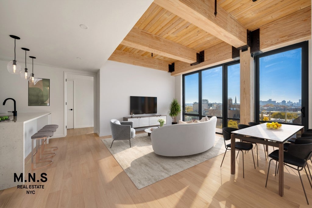 1 of 1 - 710 Metropolitan Avenue 2-k, East Williamsburg, NY