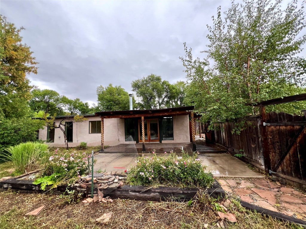 709 Upper Ranchitos Road, Taos Property Listing MLS® 202404538