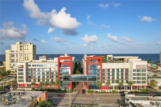 Photo of Listing #A11683384