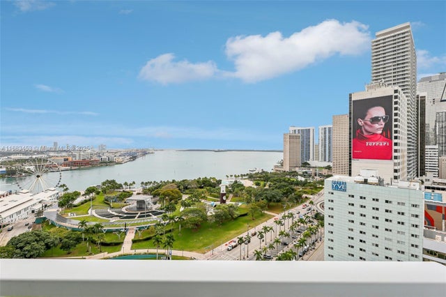 2 of 75 - 244 Biscayne Blvd 2203, Miami, FL