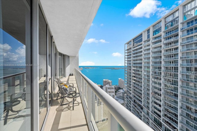3 of 26 - 475 Brickell Ave 5113, Miami, FL