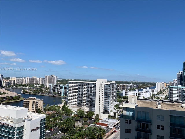 4 of 41 - 4111 S Ocean Dr 1512, Hollywood, FL