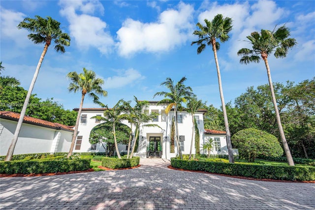 3 of 49 - 12211 Pine Needle Ln, Pinecrest, FL