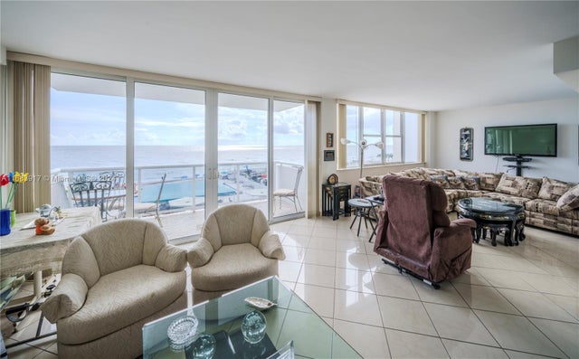 2 of 37 - 3140 S Ocean Dr 304, Hallandale Beach, FL