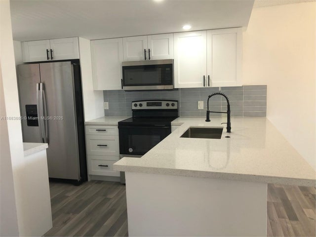 2 of 21 - 2748 Nw 104th Ave 310, Sunrise, FL