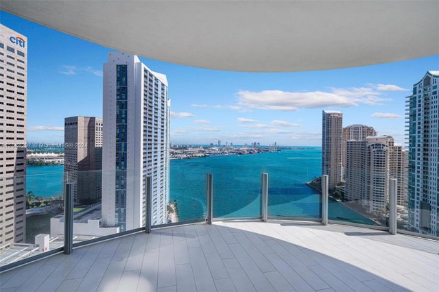 5 of 34 - 300 Biscayne Blvd Way 2501, Miami, FL