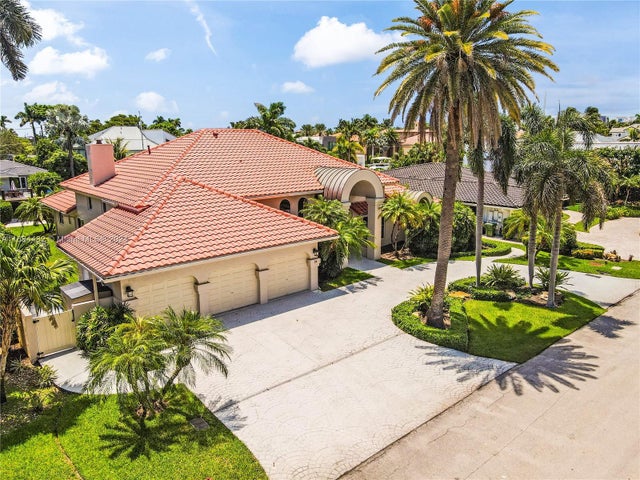 2 of 57 - 34 Pelican Dr, Fort Lauderdale, FL