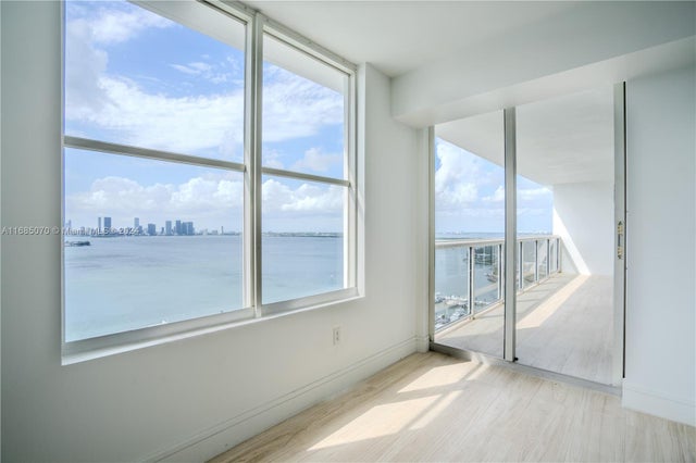 4 of 53 - 1800 Sunset Harbour Dr 1902/4 Dr 1902/4, Miami Beach, FL