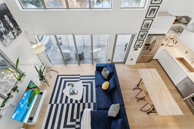 1 of 20 - 900 4th St 3, Miami Beach, FL