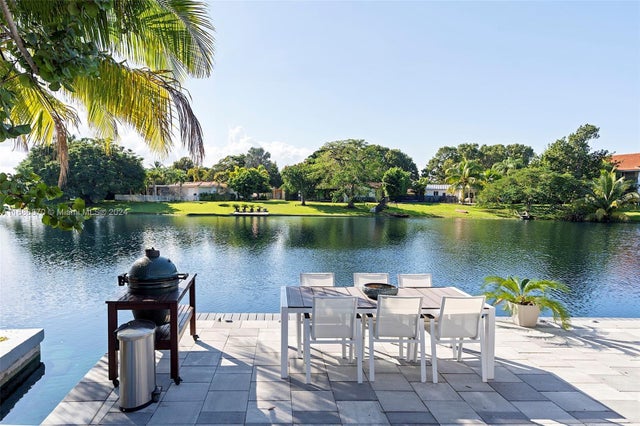 3 of 42 - 6616 E Miami Lakes Dr E, Miami Lakes, FL