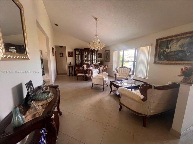 3 of 41 - 8320 E Waccamaw Ln E, Lake Worth, FL