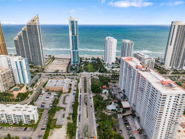 1 of 30 - 210 174th St 1906, Sunny Isles Beach, FL