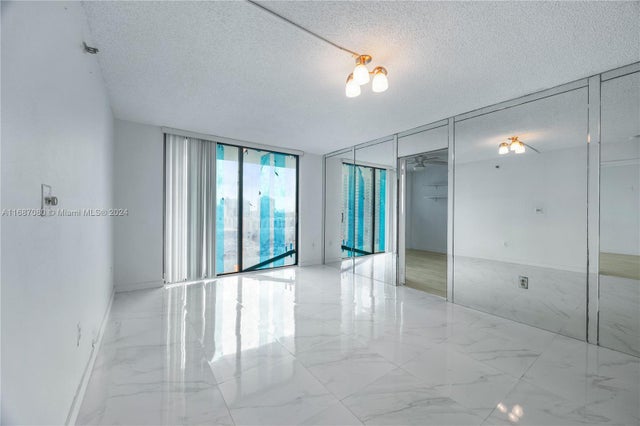 5 of 30 - 210 174th St 1906, Sunny Isles Beach, FL