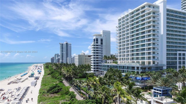 1 of 58 - 4391 Collins Ave 915, Miami Beach, FL