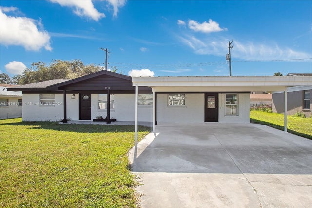 1 of 33 - 2030 Leisure Dr, Winter Haven, FL