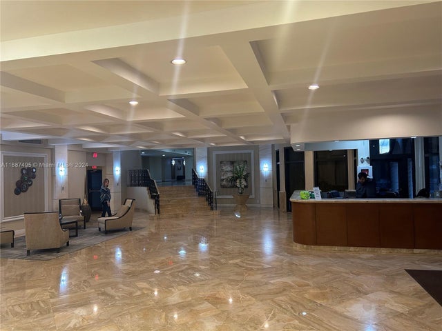 5 of 31 - 1920 S Ocean Dr 3a, Hallandale Beach, FL