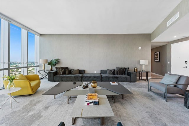 4 of 79 - 851 Ne 1st Ave Ph 5112, Miami, FL