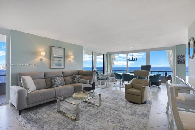 2 of 37 - 5550 N Ocean Dr 22c, Singer Island, FL