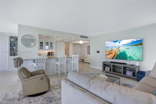 4 of 37 - 5550 N Ocean Dr 22c, Singer Island, FL