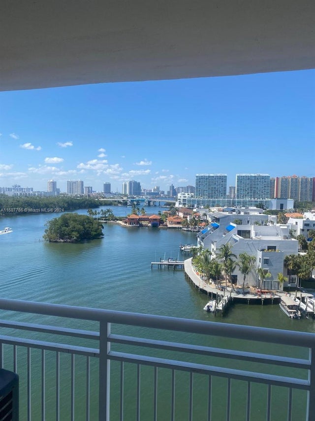 4 of 10 - 400 Kings Point Dr 911, Sunny Isles Beach, FL