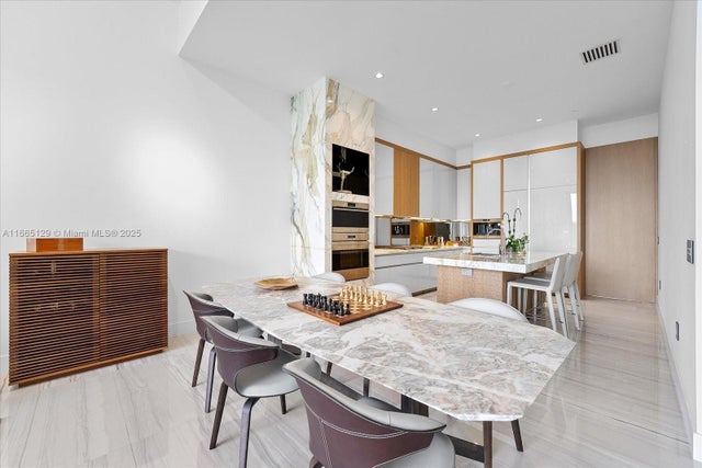 5 of 36 - 2811 S Bayshore Dr 4c, Miami, FL