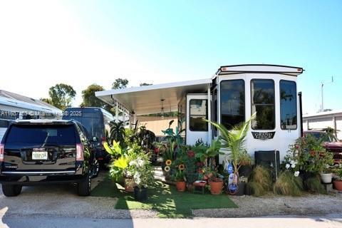 2 of 10 - 325 Calusa St #475, Key Largo, FL