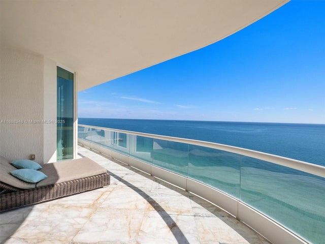 1 of 32 - 16047 Collins Ave 2602, Sunny Isles Beach, FL