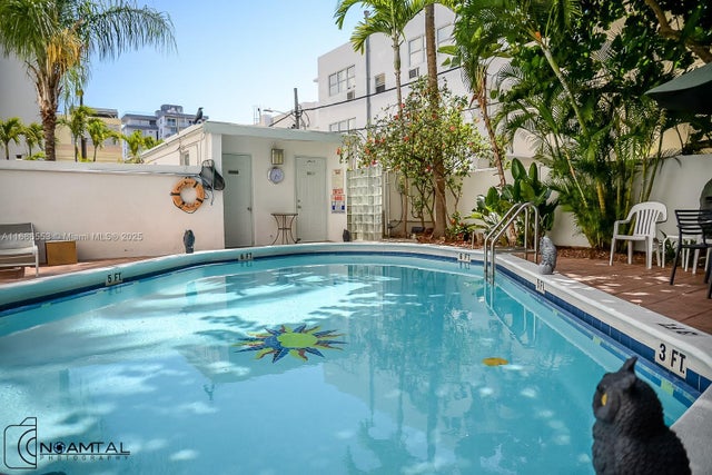 4 of 21 - 1390 Ocean Dr 201, Miami Beach, FL