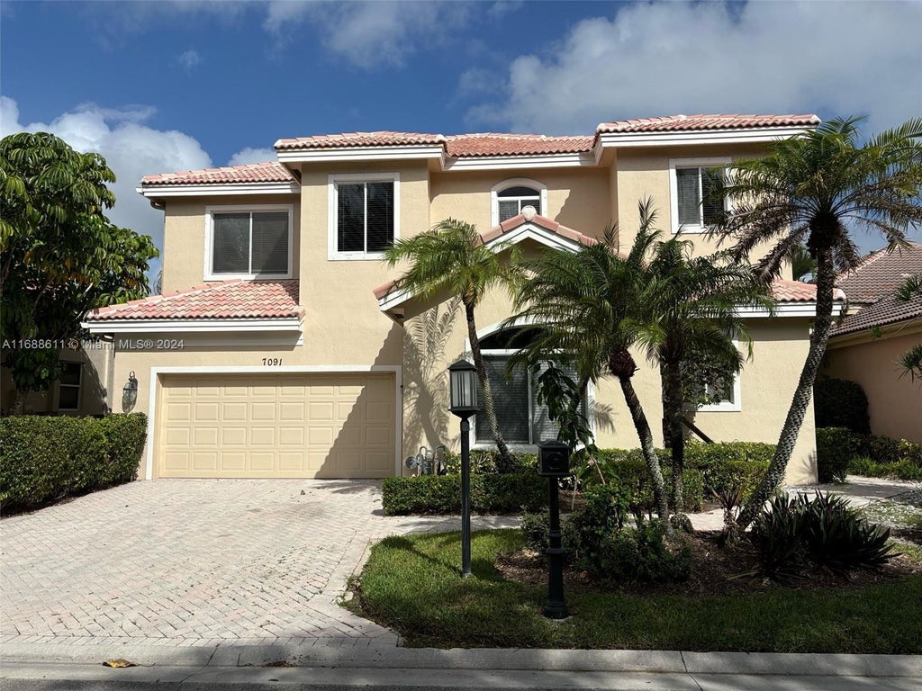 7091 Mallorca Cres, Boca Raton