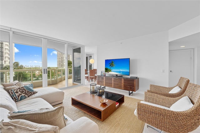 1 of 30 - 21055 Yacht Club Dr 802, Aventura, FL