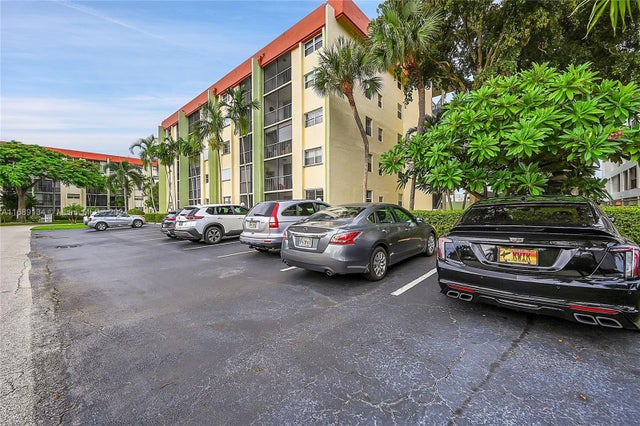 1 of 20 - 5431 Ne 25th Ave 103b, Fort Lauderdale, FL