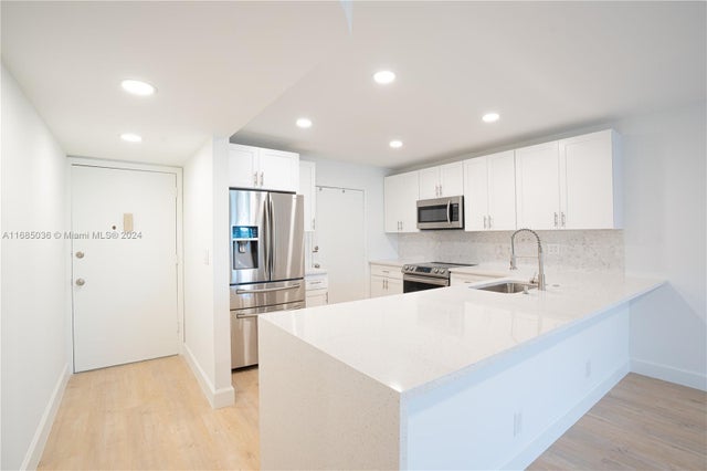 1 of 24 - 4880 Nw 22nd St 114, Lauderhill, FL