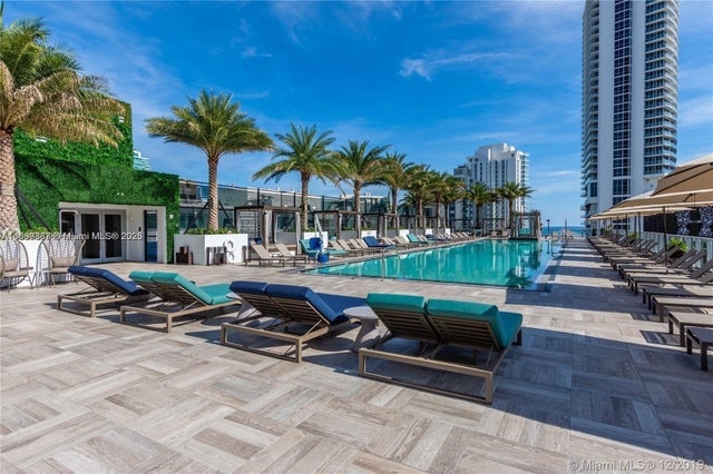 5 of 35 - 4010 Ocean 706, Hallandale Beach, FL
